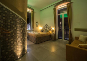 Гостиница Teresa Rooms & Suites  Специя